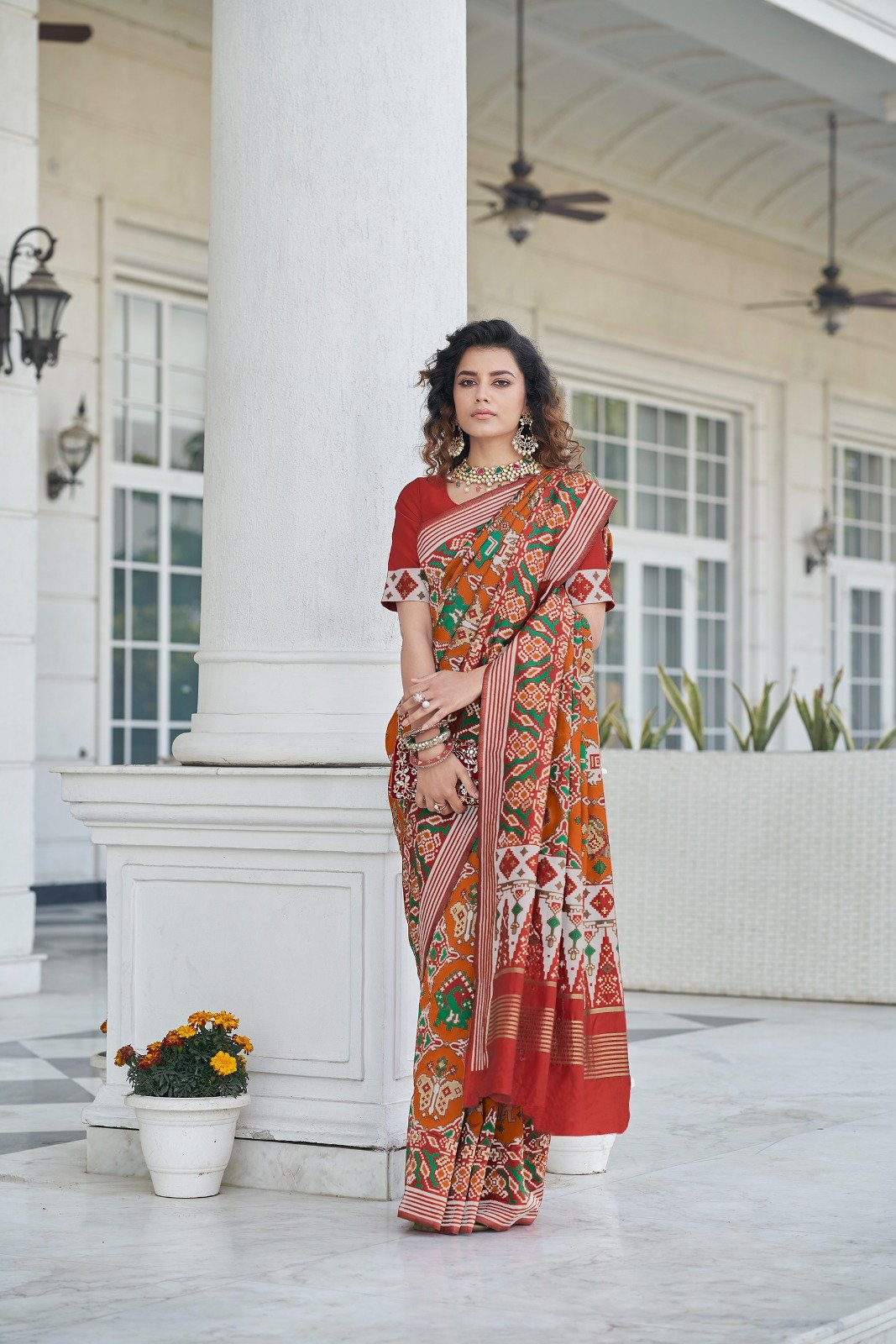 Phenomenal Dusty  Patola Weaving Silk Festive Wear Saree
