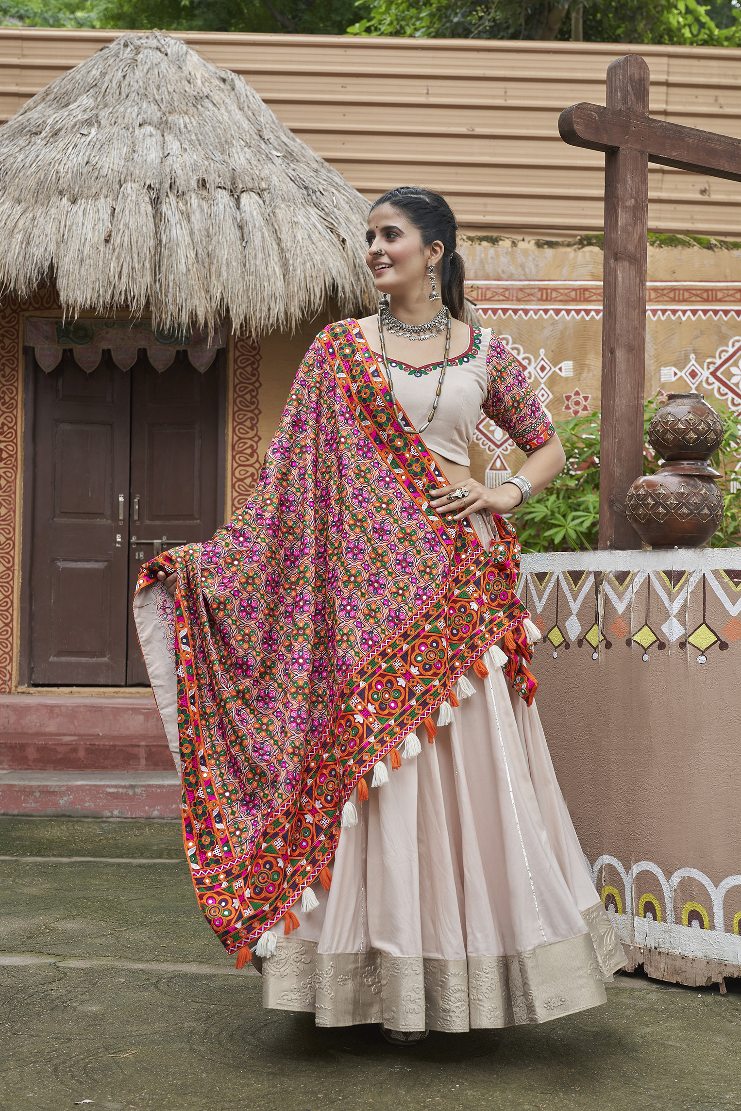 Off -White N avratri Specials Pure Gamthi Full Stitched